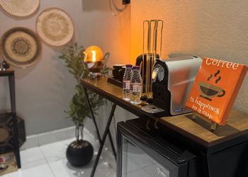 استديو بسرير ماستر