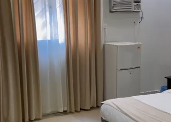 استديو هادئ وسرير ماستر 