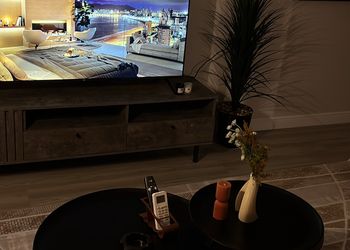 استديو هادئ بسرير ماستر 