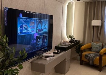 استديو بسرير ماستر وجلسة جانبية 