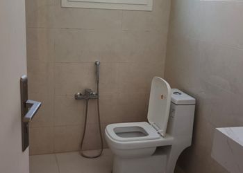 شاليه بجلسة داخلية 