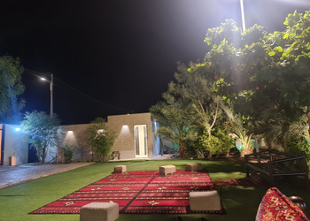 استراحة واسعة بمجلس ومسبح خارجي