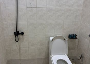 استديو هادئ بسرير ماستر