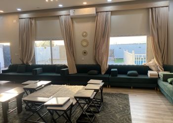 استراحة بمسطح اخضر والعاب مائية