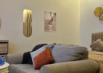استديو بدخول ذاتي وسرير مريح 