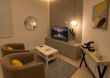 استديو بسرير ماستر ودخول ذاتي