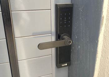 استديو هادئ بسرير ماستر 