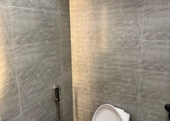 استديو بسرير ماستر وجلسه جانبيه