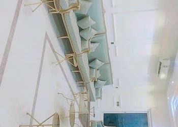 شاليه بمسطح اخضر