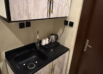 استديو بسرير ماستر