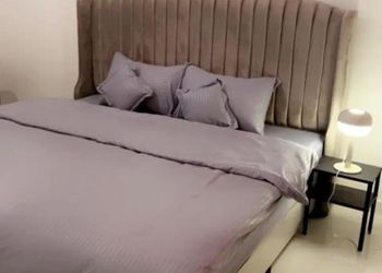 استديو هادئ بسرير ماستر 