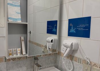 شقة بصالة وغرفة نوم و دخول ذاتي 