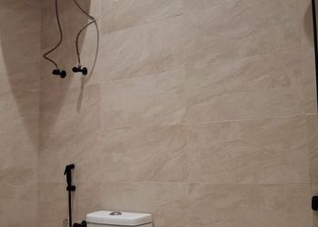 شقة بغرفة معيشة وغرفتين نوم 