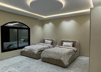 شالية بمزرعة وجلسات خارجية