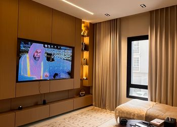 استديو هادئ بسرير ماستر 