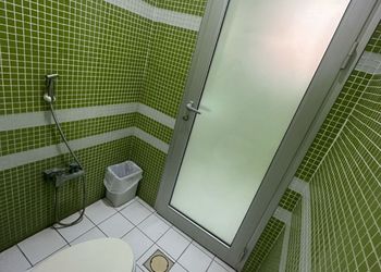 استراحة بمسطح اخضر ومجالس