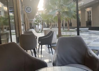 شقة بثلاث غرف نوم 
