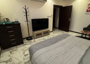 استديو جميل وموقع مميز 