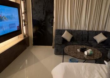 استديو هادئ بسرير ماستر 