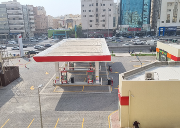 شقة بدخول ذاتي و غرفة جلوس