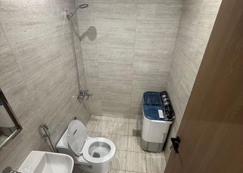استديو بسرير ماستر