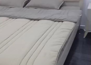 استديو بسرير ماستر وجلسة جانبية