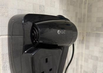 شقة بغرفة نوم وصالة 