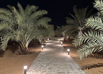 استراحة بجلسة خارجية ومجالس واسعة