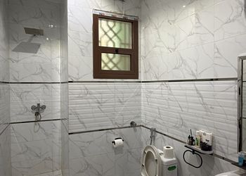 استديو هادئ بسرير ماستر 