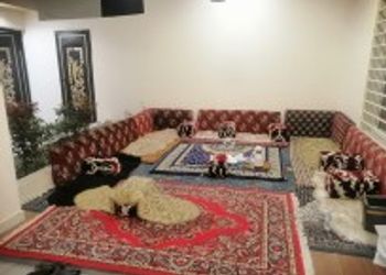 استراحة بغرفة نوم وجلسة خارجية 