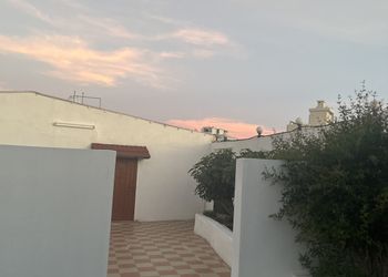 منزل ريفي بمزرعة
