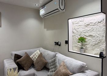 استديو هادئ بسرير ماستر