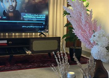 استديو بسرير ماستر وجلسة