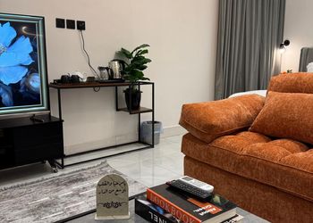استديو جميل وآنيق