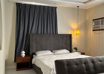 استديو هادئ بدخول ذاتي 