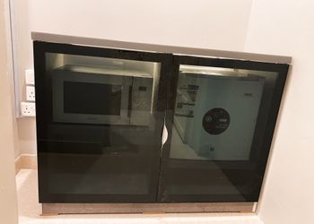 استديو باثاث مريح وبسيط