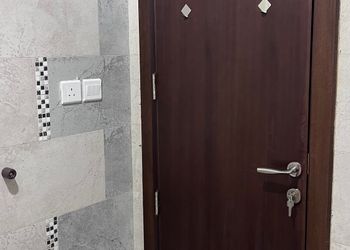 استديو بسرير ماستر وجلسة جانبية