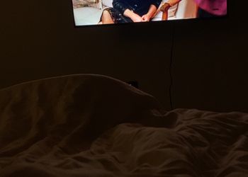 استديو بسرير ماستر وجلسة 