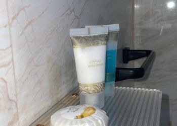 شقة بصالة وغرفة نوم