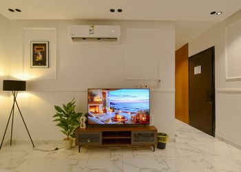 استديو بسرير ماستر وجلسة جانبية