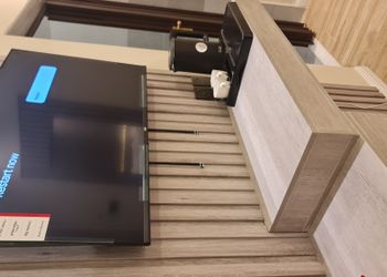 استديو بسرير ماستر 