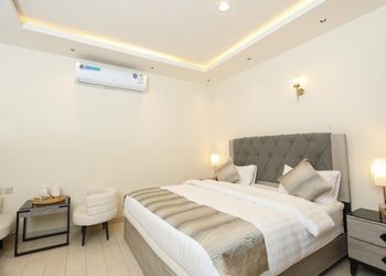 استديو بسرير ماستر ودخول ذاتي