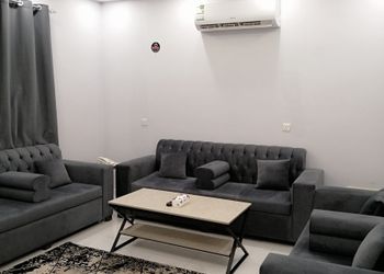 شقة بغرفتين نوم وصالة 