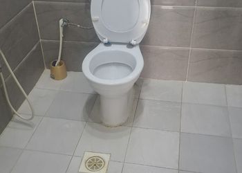استراحة بمسطح اخضر وجلسة خارجية