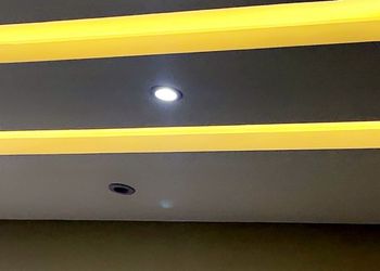 استديو بسرير ماستر وجلسة جانبية 