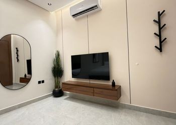 استديو بتصميم أنيق ودخول ذاتي