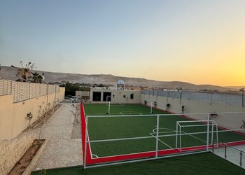 استراحة بملعب كرة قدم