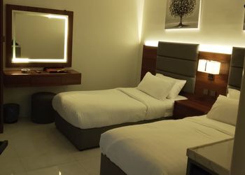 استديو هادئ بسريرين منفردين 