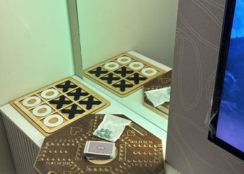 استوديو بسرير ماستر