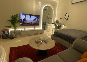 استديو هادئ مع جاكوزي